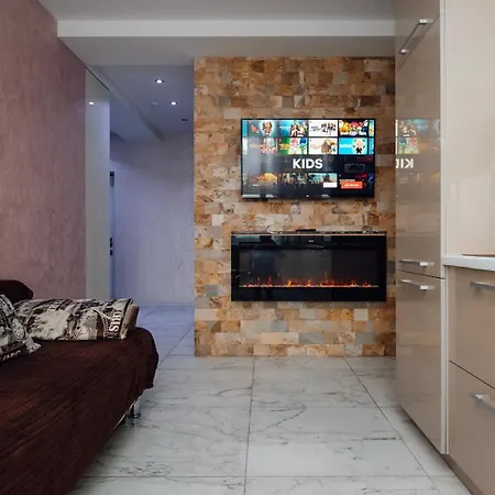 Sky High Living In A Modern 1-bedroom Retreat Apartament